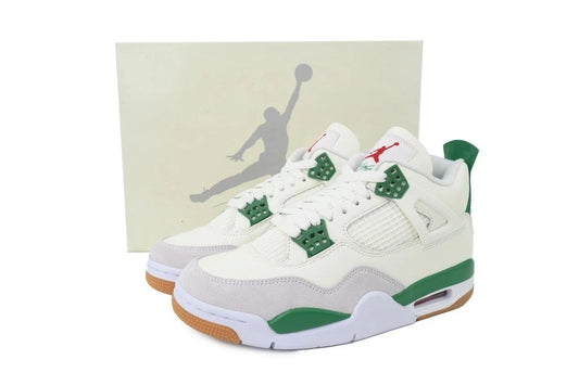 Air Jordan 4 Retro SP White Pine Green DR5415-104